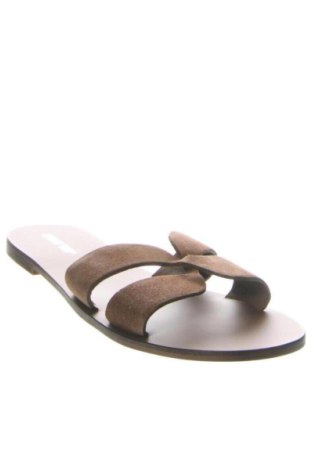 Pantofle About You, Velikost 39, Barva Hnědá, Cena  1 649,00 Kč