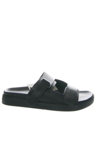 Чехли Calvin Klein, Размер 40, Цвят Черен, Цена 120,15 €, #135863491
