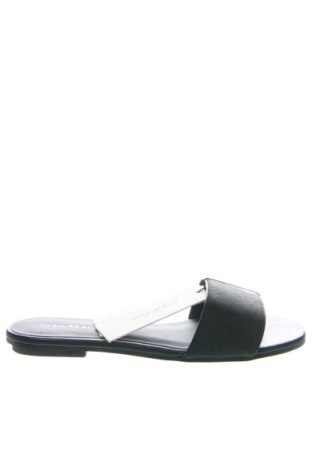 Japonki Calvin Klein, Rozmiar 38, Kolor Czarny, Cena 220,99 zł, #135865178