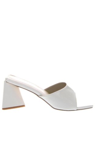 Чехли Ego, Размер 39, Цвят Бял, Цена 48,00 €