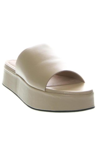 Чехли LeGer By Lena Gercke, Размер 40, Цвят Бежов, Цена 47,57 €