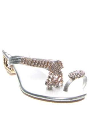 Papucs Unbranded, Méret 38, Szín Sokszínű, Ár 10 744 Ft