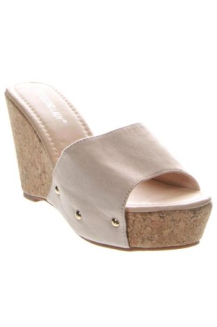 Чехли Unbranded, Размер 40, Цвят Многоцветен, Цена 26,00 €