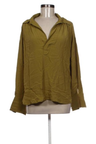 Dámská halenka Beatrice. B, Velikost M, Barva Zelená, Cena  1 879,00 Kč