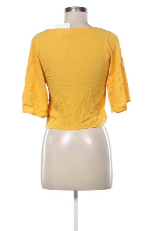 Bluzka damska Bershka, Rozmiar XS, Kolor Żółty, Cena 51,99 zł