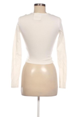Дамска блуза Bershka, Размер S, Цвят Бял, Цена 9,70 €