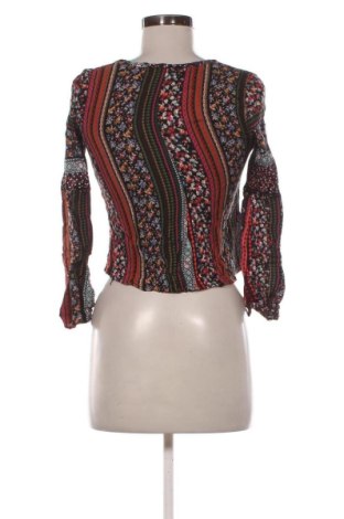Дамска блуза Bershka, Размер S, Цвят Многоцветен, Цена 9,78 €