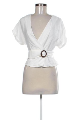 Дамска блуза Bershka, Размер S, Цвят Екрю, Цена 9,78 €