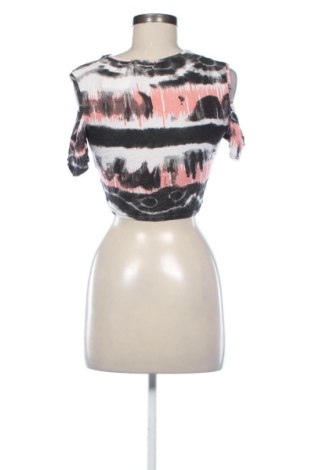 Γυναικεία μπλούζα Boohoo, Μέγεθος M, Χρώμα Πολύχρωμο, Τιμή 9,70 €