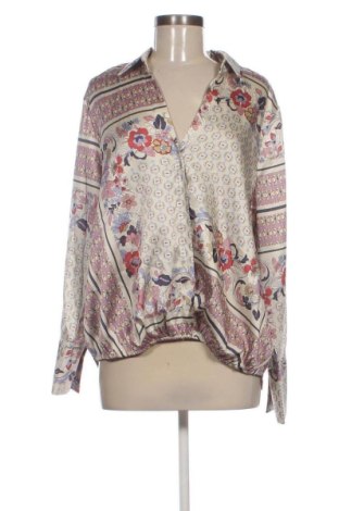 Dámská halenka Cami, Velikost L, Barva Vícebarevné, Cena  289,00 Kč