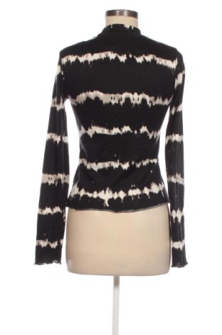 Γυναικεία μπλούζα Fb Sister, Μέγεθος S, Χρώμα Πολύχρωμο, Τιμή 10,00 €