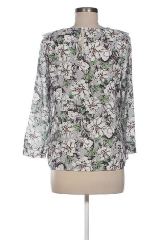 Damen Shirt Gina Tricot, Größe XS, Farbe Mehrfarbig, Preis 13,99 €