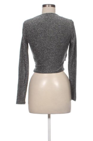 Bluză de femei H&M Divided, Mărime M, Culoare Argintiu, Preț 36,99 Lei