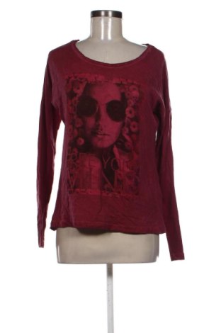 Damen Shirt Madonna, Größe XS, Farbe Rot, Preis 7,69 €