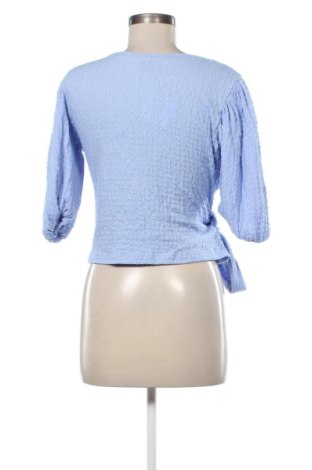 Γυναικεία μπλούζα Monki, Μέγεθος M, Χρώμα Μπλέ, Τιμή 8,99 €