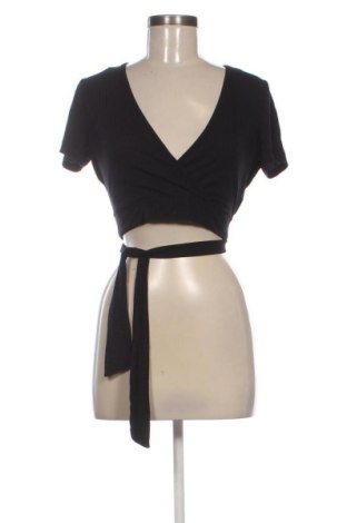 Dámská halenka NA-KD, Velikost S, Barva Černá, Cena  409,00 Kč