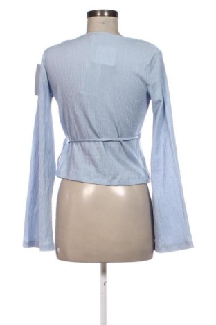 Bluzka damska NA-KD, Rozmiar S, Kolor Niebieski, Cena 211,00 zł