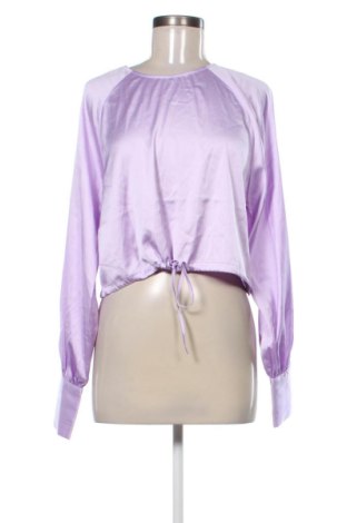 Damen Shirt NA-KD, Größe M, Farbe Lila, Preis 35,05 €