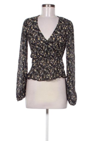 Γυναικεία μπλούζα NA-KD, Μέγεθος XS, Χρώμα Πολύχρωμο, Τιμή 6,99 €