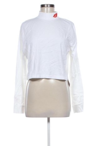 Дамска блуза Nike, Размер M, Цвят Бял, Цена 17,39 €