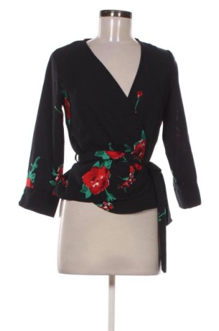 Γυναικεία μπλούζα ONLY, Μέγεθος XS, Χρώμα Πολύχρωμο, Τιμή 10,00 €