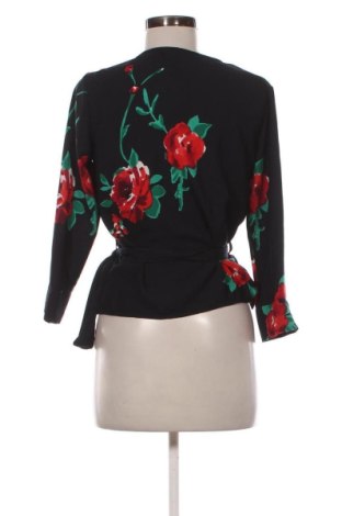 Γυναικεία μπλούζα ONLY, Μέγεθος XS, Χρώμα Πολύχρωμο, Τιμή 10,00 €