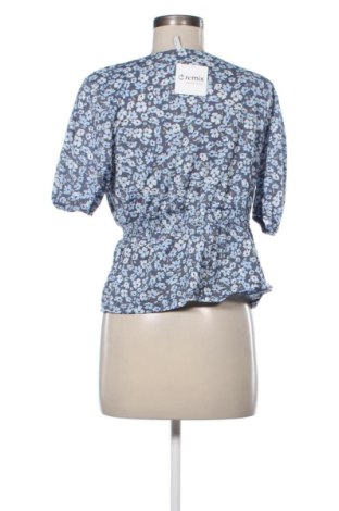 Γυναικεία μπλούζα ONLY, Μέγεθος S, Χρώμα Πολύχρωμο, Τιμή 12,99 €
