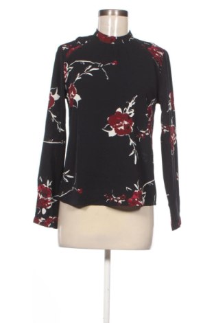 Γυναικεία μπλούζα ONLY, Μέγεθος XS, Χρώμα Πολύχρωμο, Τιμή 4,99 €