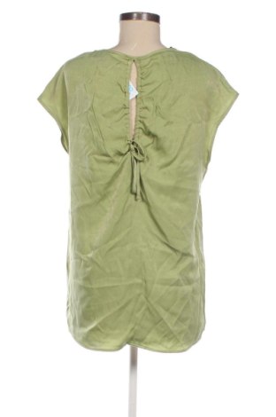 Дамска блуза Primark, Размер M, Цвят Зелен, Цена 16,00 €