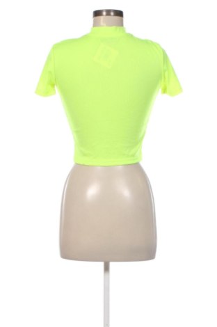 Damen Shirt Pull&Bear, Größe M, Farbe Grün, Preis 12,99 €