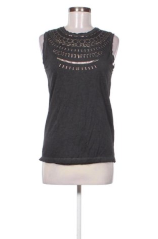 Damen Shirt Q/S by S.Oliver, Größe XS, Farbe Grau, Preis € 31,65