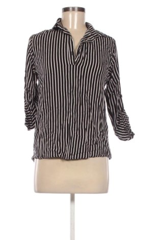 Γυναικεία μπλούζα Red Queen, Μέγεθος M, Χρώμα Πολύχρωμο, Τιμή 10,00 €