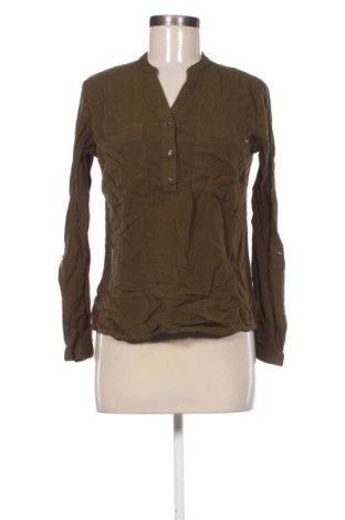 Γυναικεία μπλούζα Reserved, Μέγεθος M, Χρώμα Πράσινο, Τιμή 10,00 €