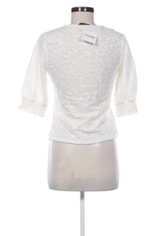 Дамска блуза Reserved, Размер M, Цвят Екрю, Цена 7,15 €