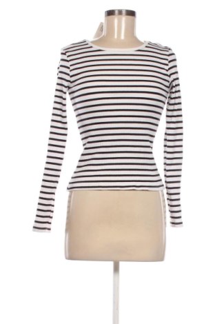 Γυναικεία μπλούζα Sinsay, Μέγεθος L, Χρώμα Πολύχρωμο, Τιμή 9,70 €