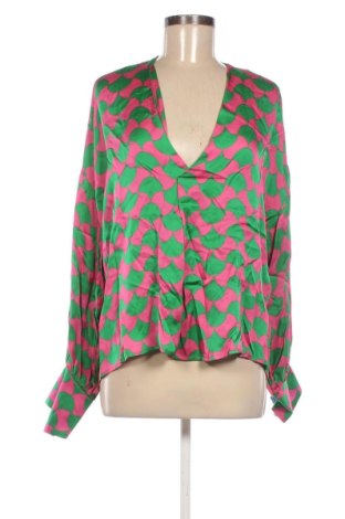 Γυναικεία μπλούζα Souvenir, Μέγεθος S, Χρώμα Πολύχρωμο, Τιμή 32,07 €