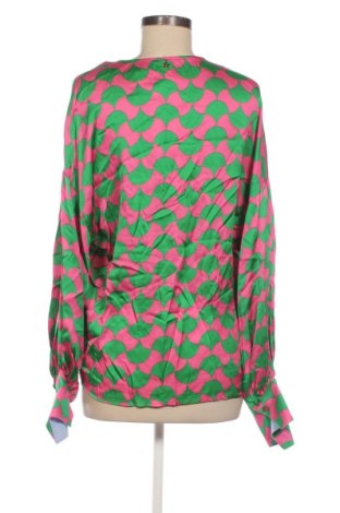 Γυναικεία μπλούζα Souvenir, Μέγεθος S, Χρώμα Πολύχρωμο, Τιμή 32,07 €