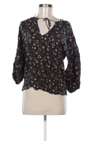 Γυναικεία μπλούζα Stradivarius, Μέγεθος L, Χρώμα Πολύχρωμο, Τιμή 10,99 €