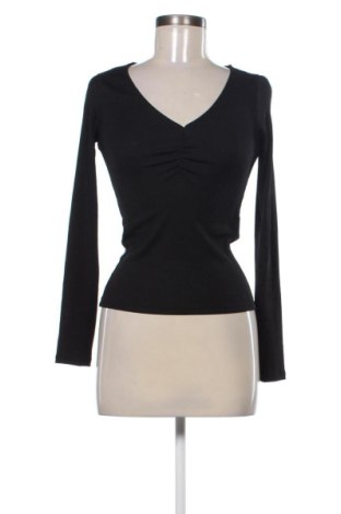 Дамска блуза Stradivarius, Размер M, Цвят Черен, Цена 4,60 €