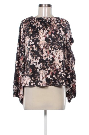 Дамска блуза Unbranded, Размер M, Цвят Многоцветен, Цена 3,06 €