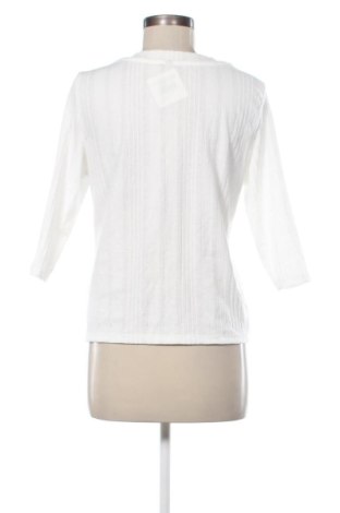 Дамска блуза Unbranded, Размер M, Цвят Бял, Цена 4,09 €