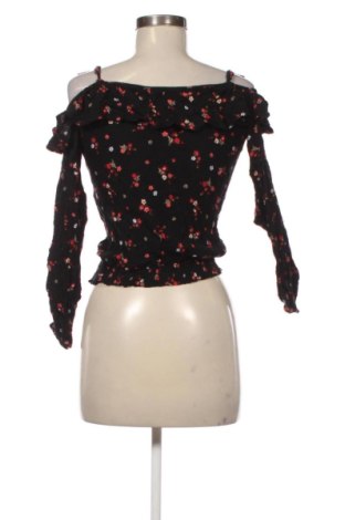 Дамска блуза Unbranded, Размер S, Цвят Многоцветен, Цена 4,60 €