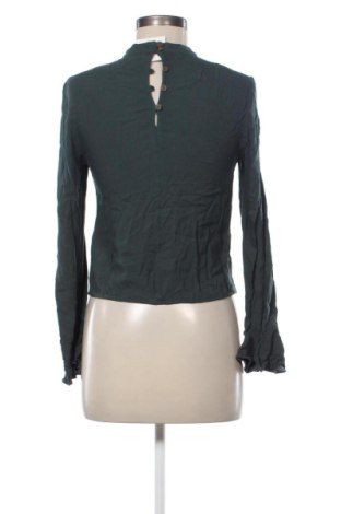 Damen Shirt Urban Outfitters, Größe XS, Farbe Grün, Preis 20,99 €
