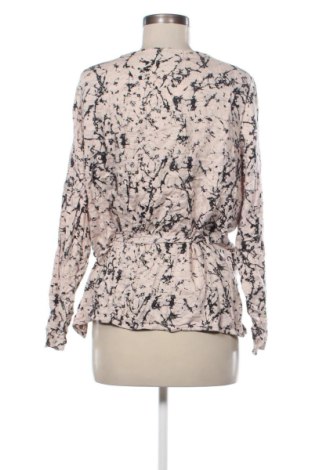 Dámská halenka VILA, Velikost M, Barva Vícebarevné, Cena  159,00 Kč