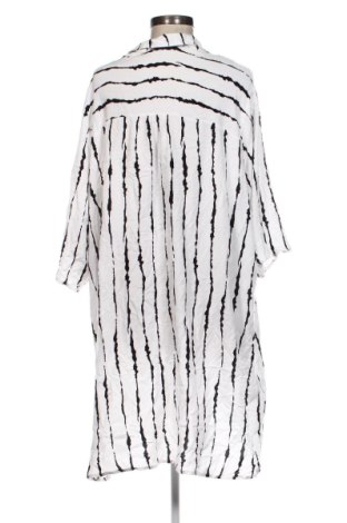 Γυναικεία μπλούζα Yessica, Μέγεθος 3XL, Χρώμα Πολύχρωμο, Τιμή 7,99 €