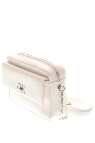 Női táska Calvin Klein, Szín Fehér, Ár 30 219 Ft