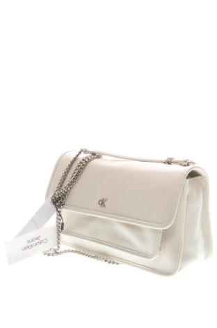 Дамска чанта Calvin Klein Jeans, Цвят Екрю, Цена 171,28 €
