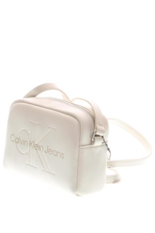 Дамска чанта Calvin Klein Jeans, Цвят Бежов, Цена 57,77 €