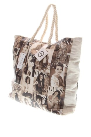 Damentasche Guess, Farbe Mehrfarbig, Preis € 179,99