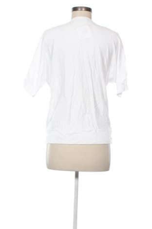 Γυναικεία ζακέτα Bonita, Μέγεθος M, Χρώμα Λευκό, Τιμή 6,99 €